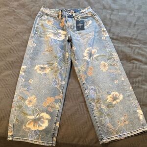 Floral Patterned Wide Leg Jeans